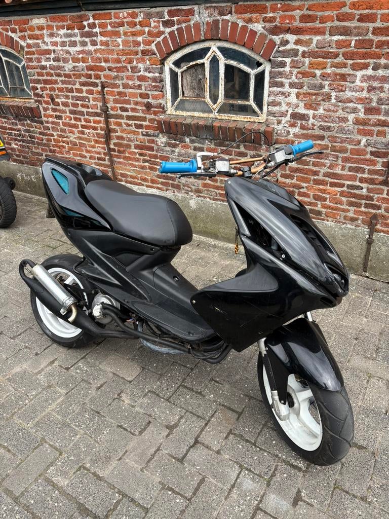 Yamaha aerox R gereviseerd, Fietsen en Brommers, Scooters | Yamaha, Ophalen, Zo goed als nieuw, Tweetakt, Aerox