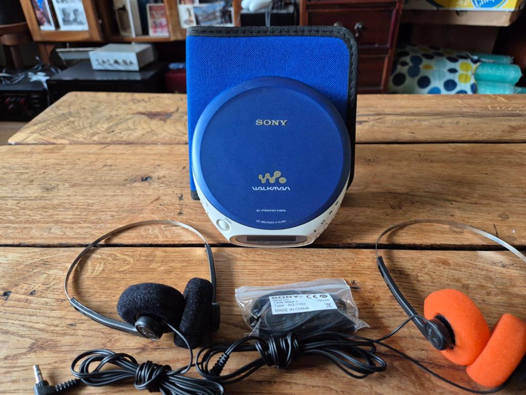 Toffe Sony Discman D-EJ361 + Koptelefoon + Case - Perfect, Ophalen of Verzenden, Walkman