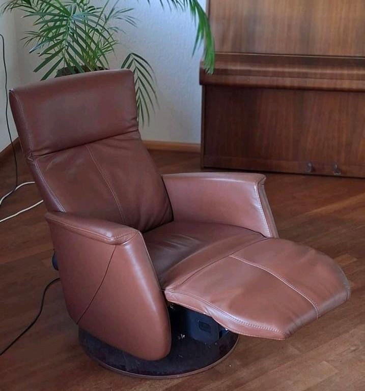 Prominent Leren Relaxfauteuil, Huis en Inrichting, Stoelen, Gebruikt, Bruin, Modern comfort, Leer