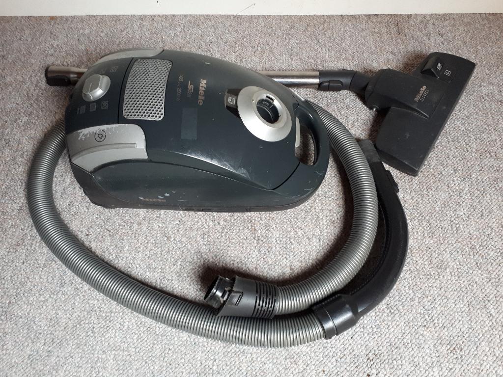 miele stofzuiger, Ophalen, Gebruikt, 1600 tot 2000 watt, Miele