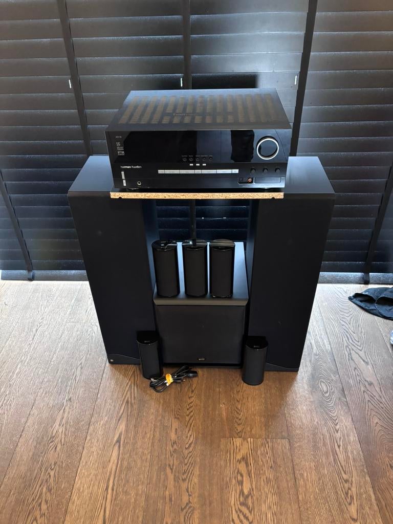 Kef Coda 9.2 & HTS7001 & Kef C4 subwoofer & Harman KardonAVR, Audio, Tv en Foto, Luidsprekers, Gebruikt, Subwoofer, 120 watt of meer