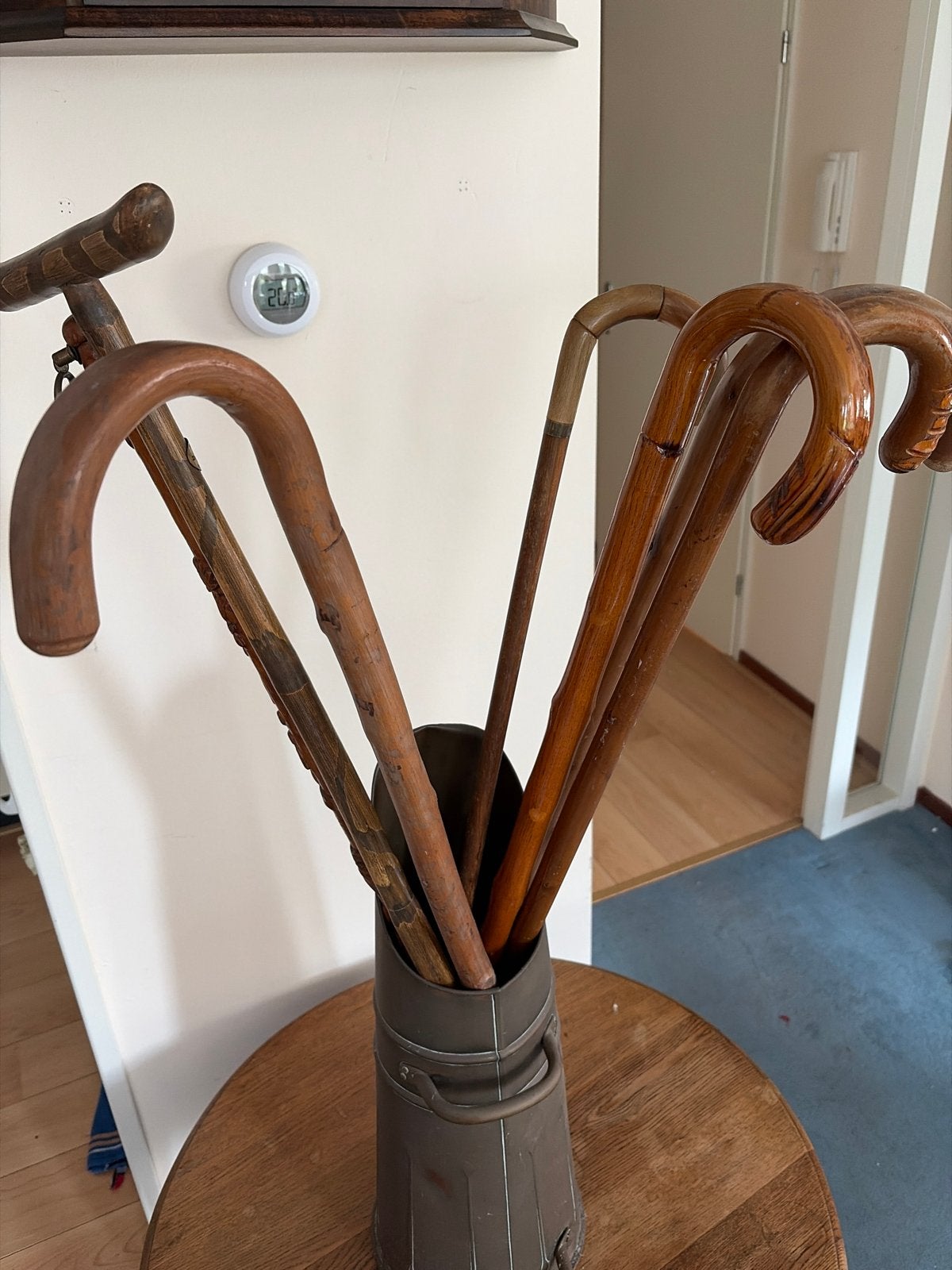 Kolenkit met wandelstokken, Ophalen, Gebruikt