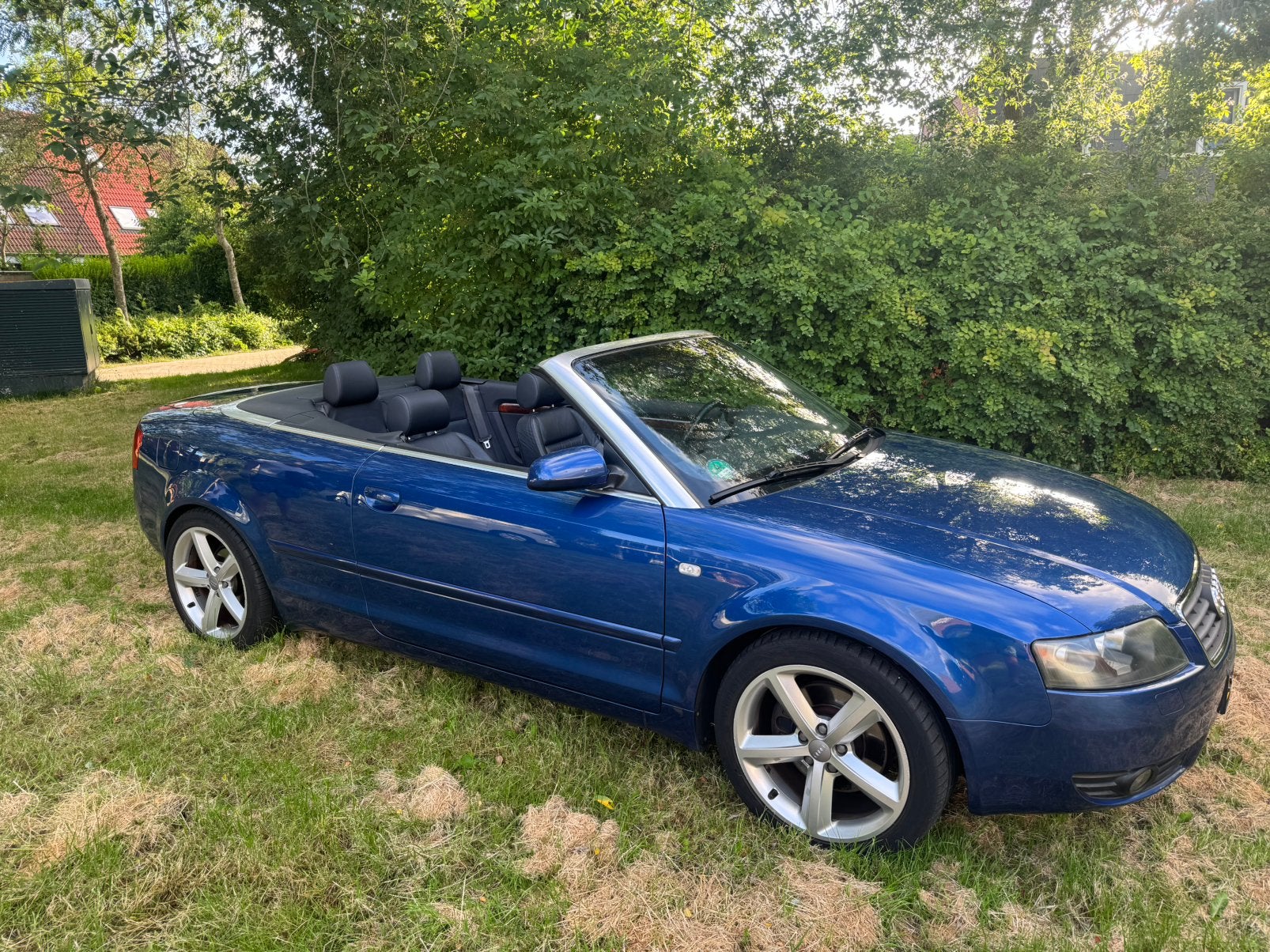 Audi A4 2.4 V6 125KW Cabrio AUT 2004 Zeer Netjes!!!, Auto's, Audi, Zwart, Cabriolet, A4, Parkeersensor