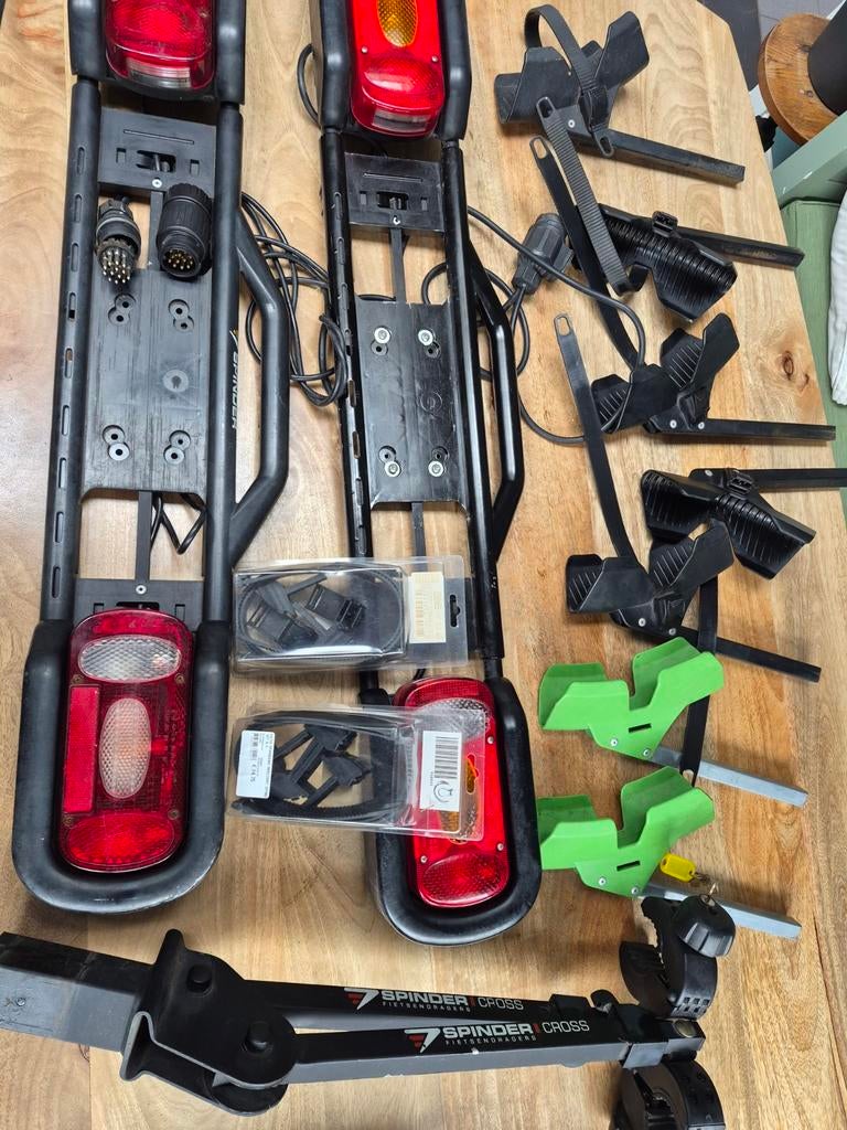 Onderdelen Spinder fietsendrager IZGS!! Cross Hawk Colibri!!, Auto diversen, Gebruikt, Elektrische fiets, Ophalen of Verzenden