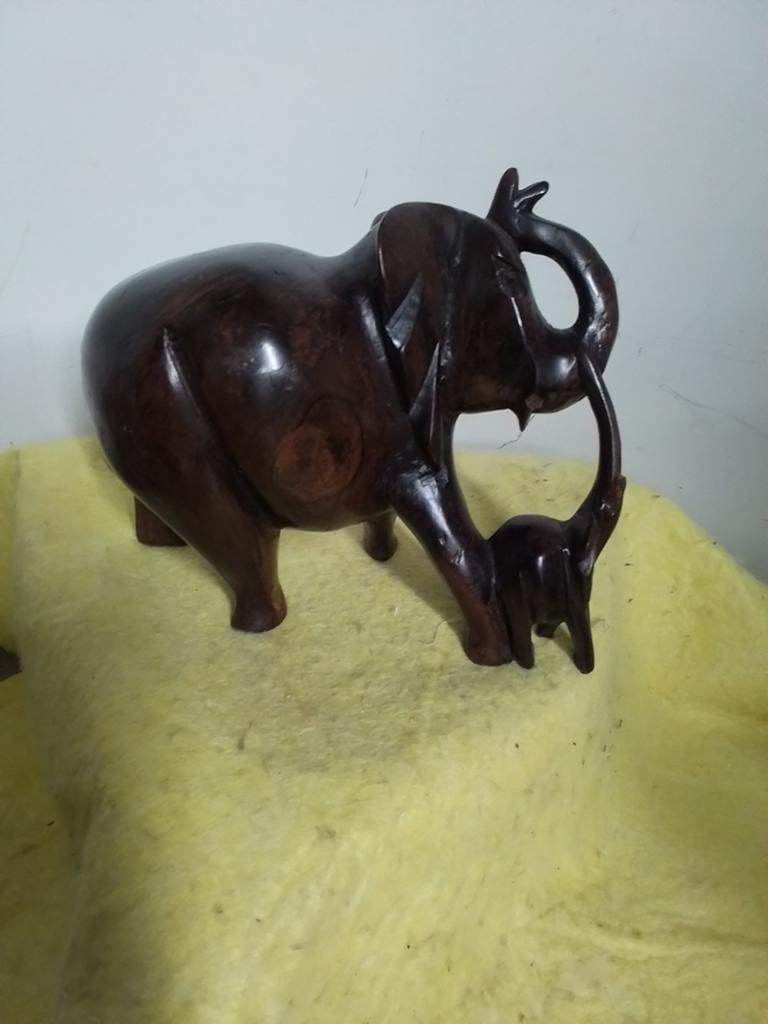 15247) mooi zwaar beeld olifant met kalf  breed 19cm, Ophalen of Verzenden