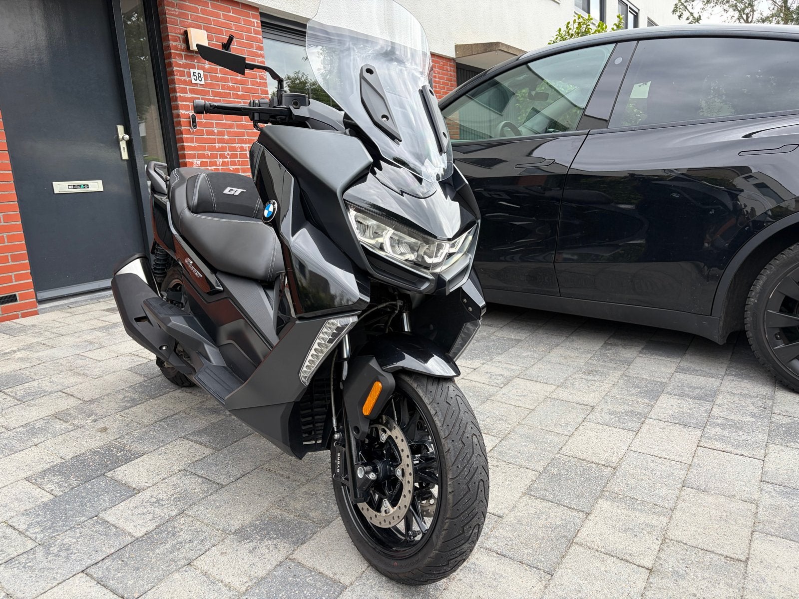 BMW C400GT uit 2020 Full- Zeer netjes, lage km’s, oliebeurt, Motoren, Scooter, Occasion, Particulier, Minimaal motorrijbewijs A2