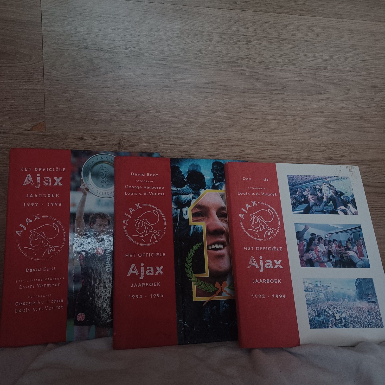 Ajax Jaarboeken 1993-1998 - Officiële Uitgaven, Boeken, Ophalen, Gelezen, David Endt, George Verberne, Louis v.d. Vuurst, Overige sporten