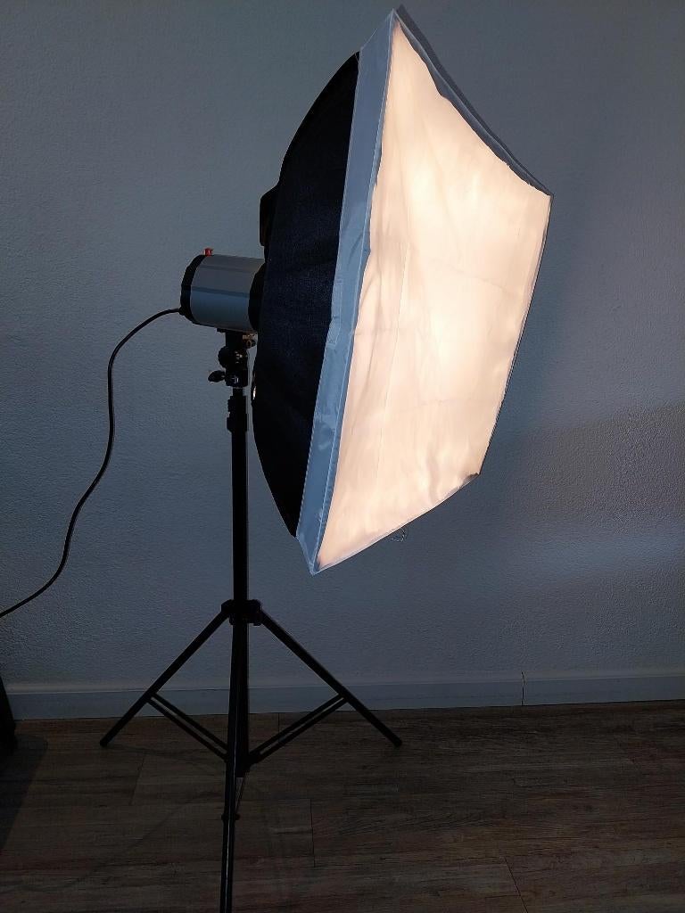 Studio Flitser 120WS – Pro Studio Lighting – €30, Ophalen of Verzenden, Zo goed als nieuw, Overige merken, Kantelbaar