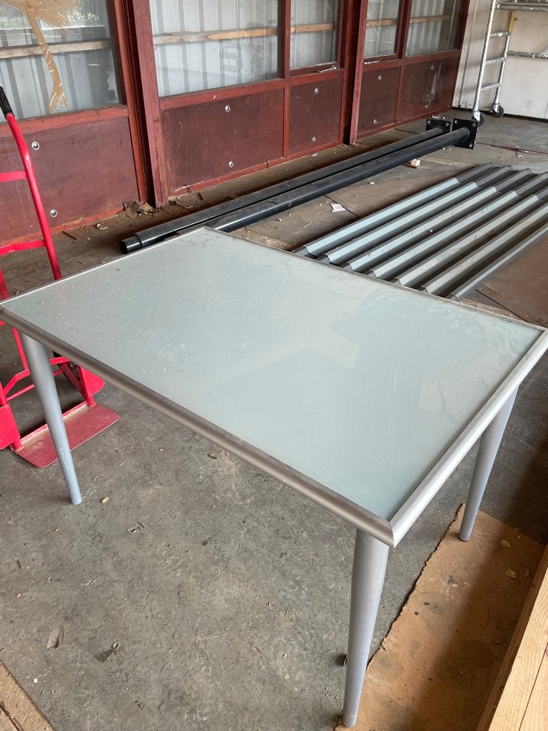 Melk glas tafel, Ophalen, Gebruikt, 100 tot 150 cm, 50 tot 100 cm