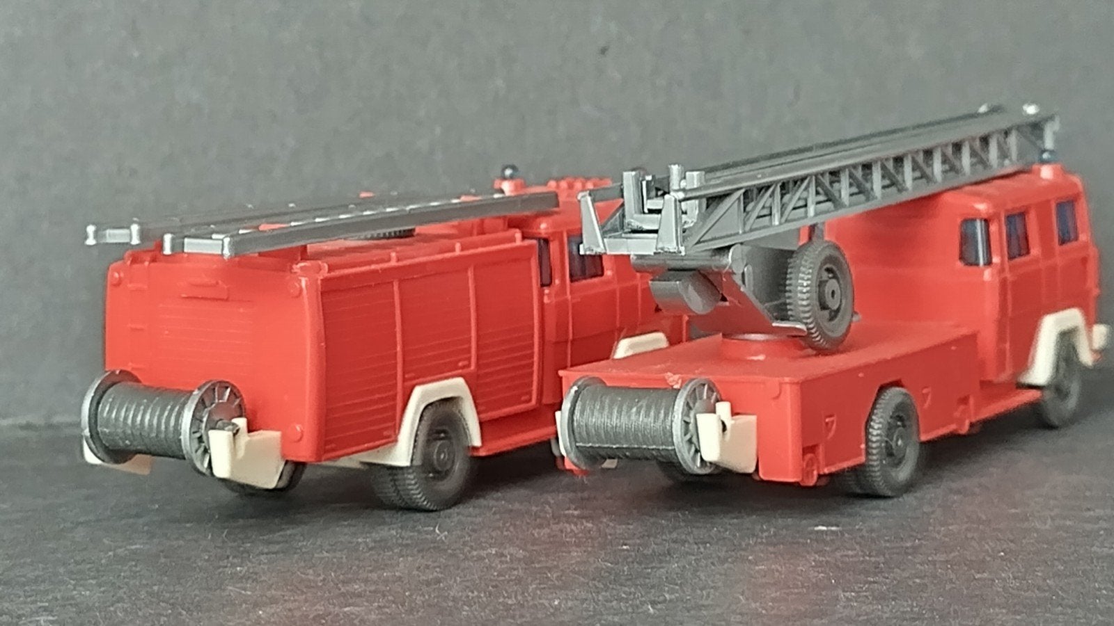 Magius Feuerwehr 2x 1:87 Wiking Pol, Verzenden, Wiking, M, Zo goed als nieuw
