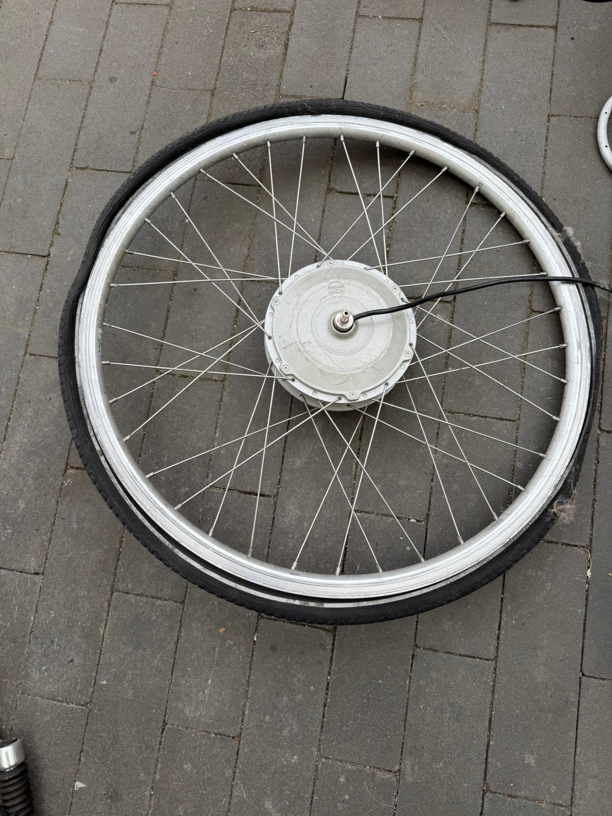 Diverse wielen met motor, verschillende merken, Ophalen of Verzenden, Zo goed als nieuw, Motor
