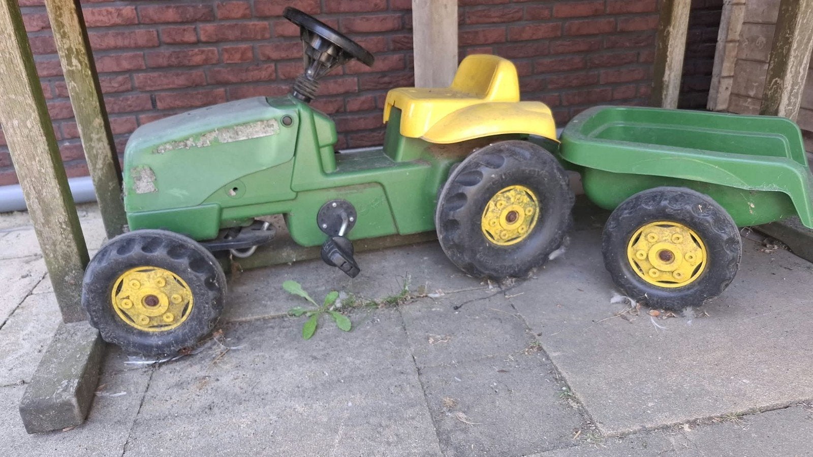 Oude traptractor met kar - Gratis af te halen, Ophalen of Verzenden, Gebruikt