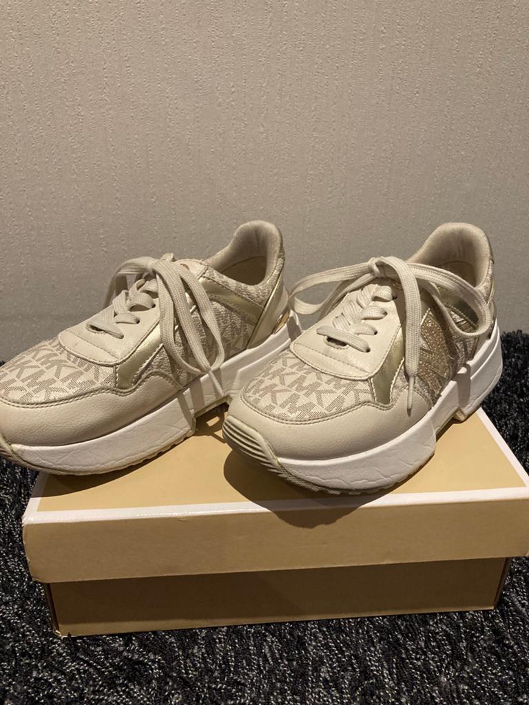 Michael Kors Sneakers Maat 31, Gebruikt, Meisje, Schoenen, Ophalen of Verzenden