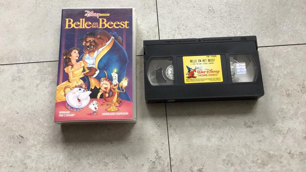 Disney videoband Belle en het beest, Ophalen of Verzenden
