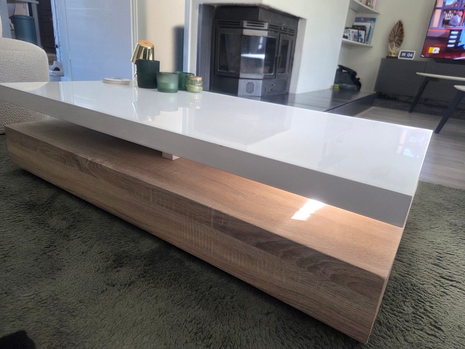 Salontafel hoogglans/eiken, 100 tot 150 cm, Zo goed als nieuw, Rechthoekig, 50 tot 100 cm
