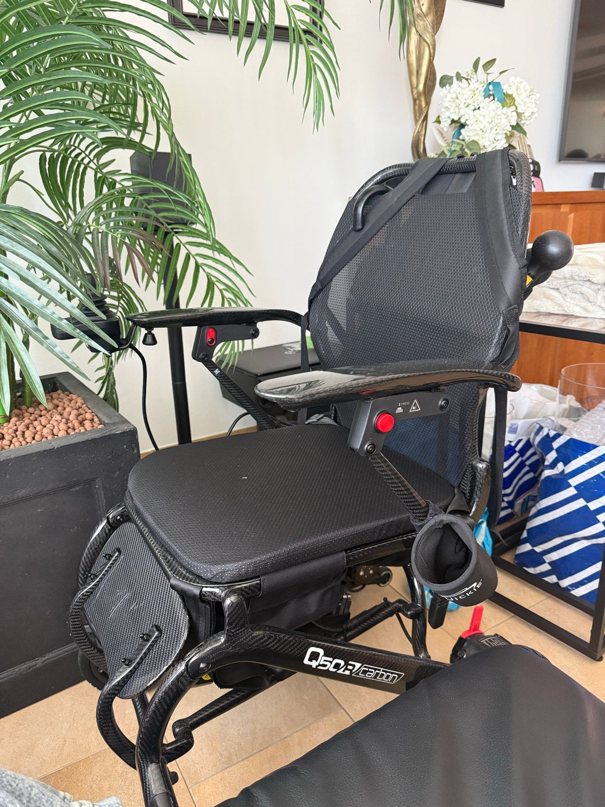 Lichtgewicht Quickie Q50 R Carbon opvouwbare elektrisch, Ophalen, Inklapbaar, Elektrische rolstoel