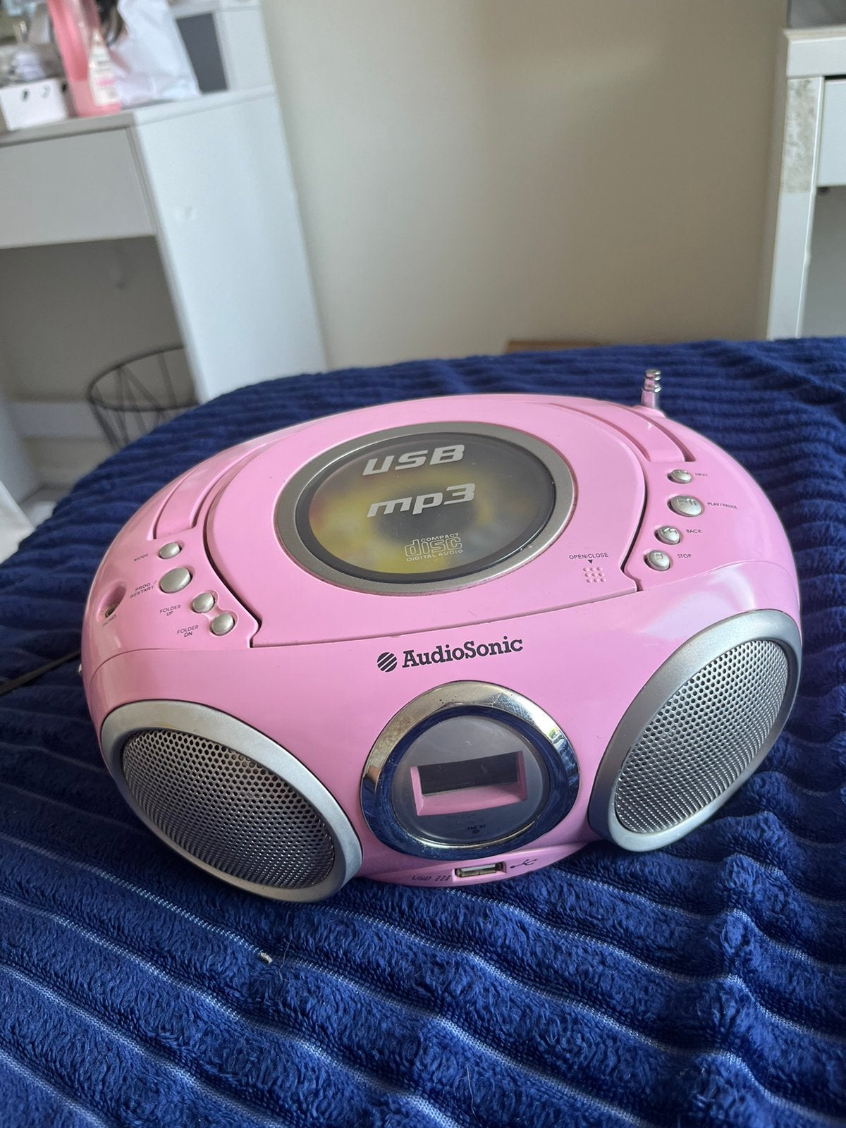 Roze radio, Audio, Tv en Foto, Radio's, Ophalen of Verzenden, Gebruikt