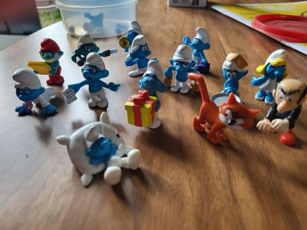 12 Smurfen plus Gargamel en Azraël, Verzamelen, Ophalen of Verzenden, Verschillende Smurfen