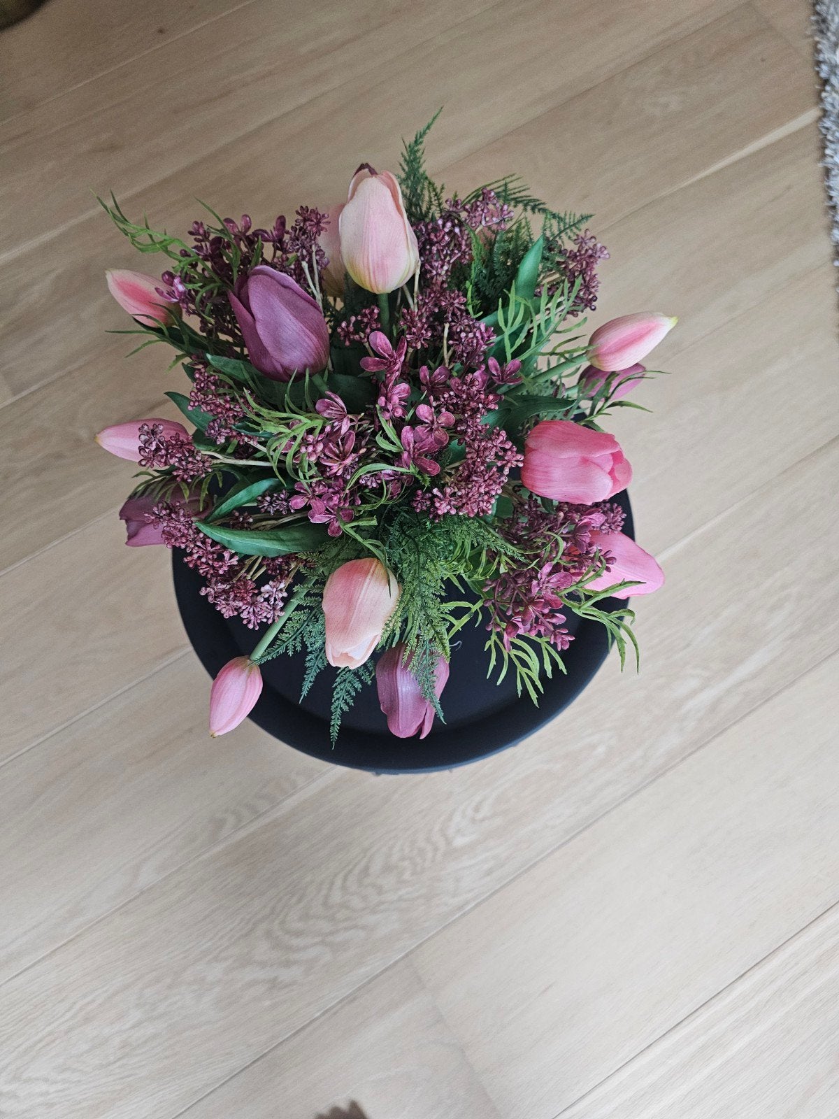Mooi kunstboeket tulpen met glazen vaas, Ophalen