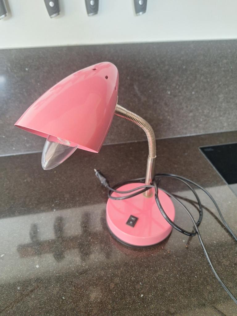 Roze bureaulamp, Ophalen of Verzenden, Zo goed als nieuw, Minder dan 50 cm