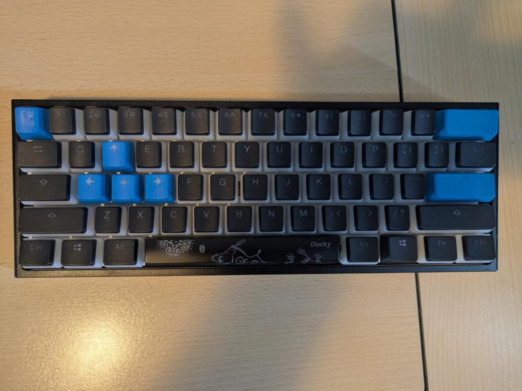 Ducky One 2 Mini brown switches, Computers en Software, Toetsenborden, Gaming toetsenbord, Ophalen of Verzenden, Zo goed als nieuw