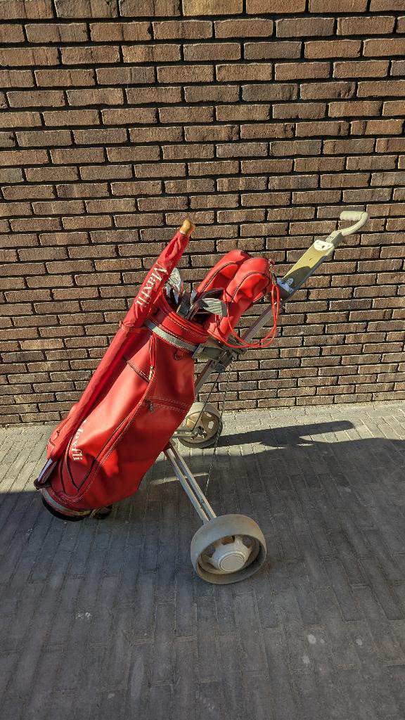 Leren vintage golftas met ingekorte set en Mizuno putter, Sport en Fitness, Ophalen, Gebruikt, Set, Mizuno
