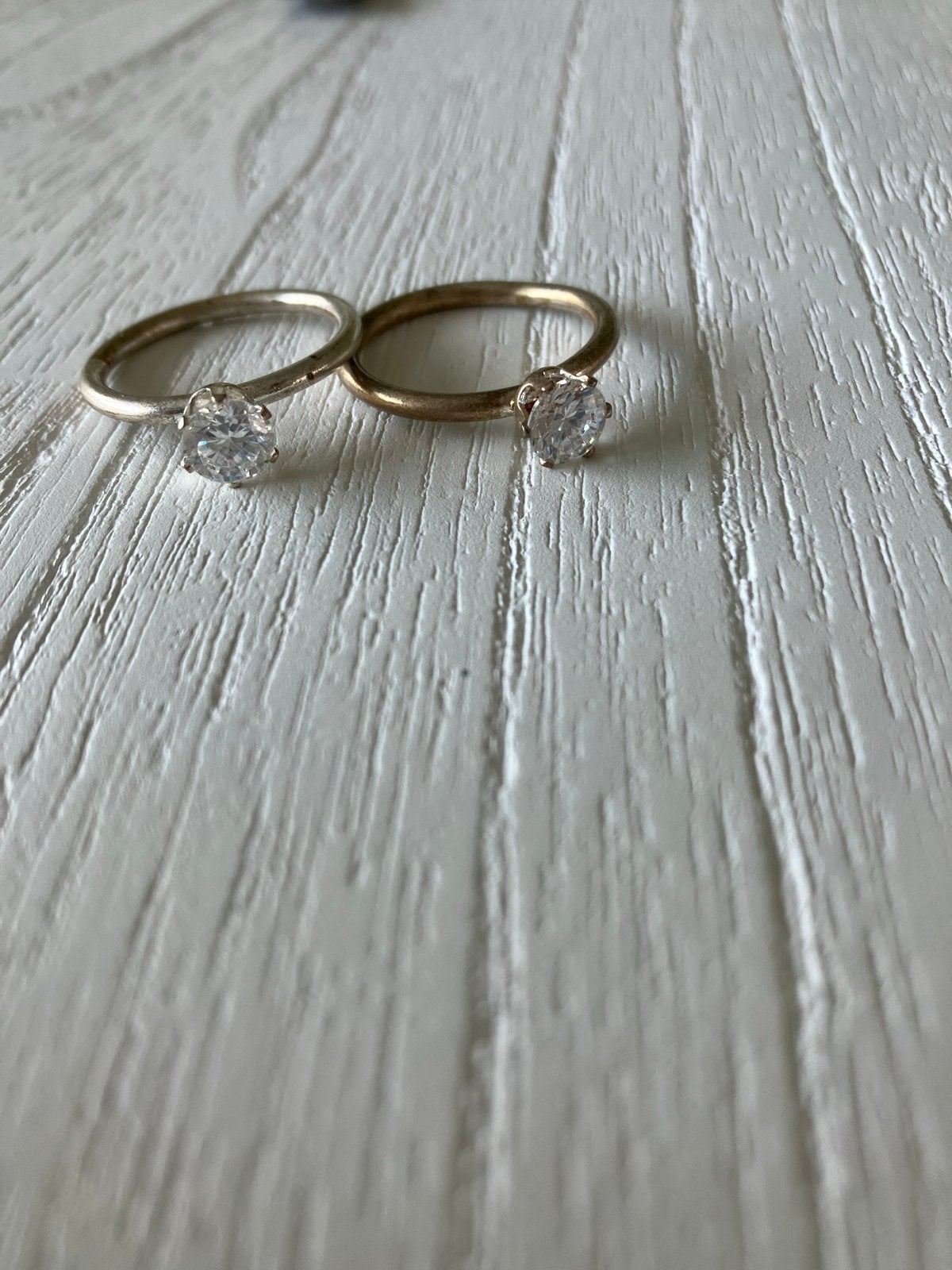 Set van 2 ringen met steen, Met kristal, Overige materialen, Gebruikt, Overige kleuren