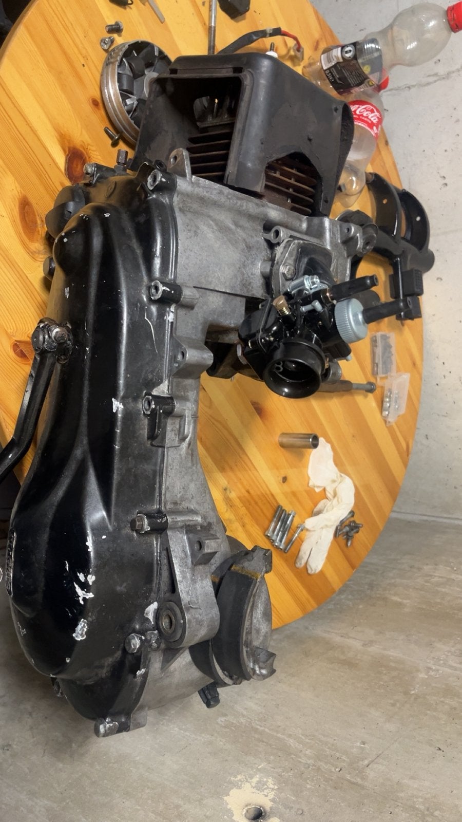 Piaggio 70cc blok/carters en nog hoop meer onderdelen, Ophalen, Nieuw, Blok