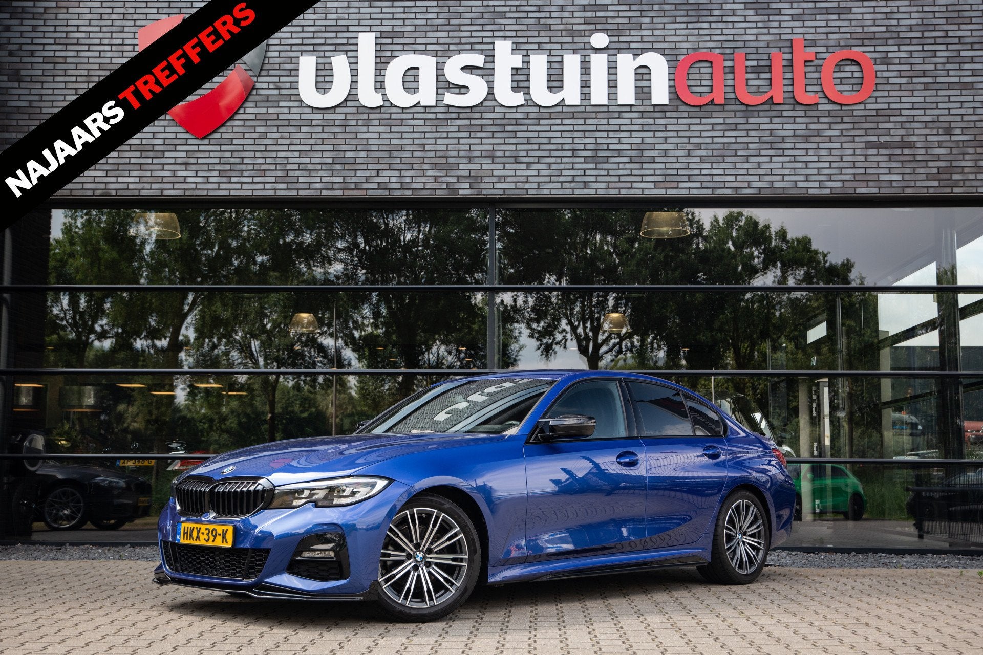 BMW 3-serie 320i High Executive M-Sport , Shadowline, Keyles, Automaat, 1998 cc, Achterwielaandrijving, Gebruikt