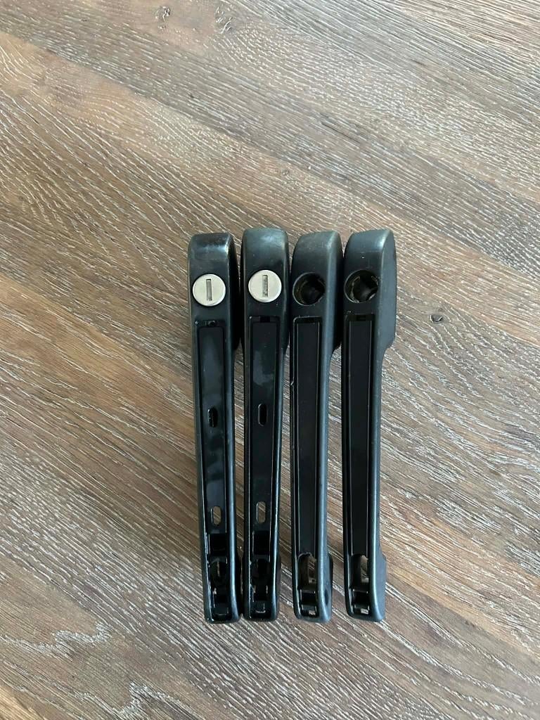 4 org klinken golf 1 golf 1 cabrio jetta caddy audi 80 polo, Auto-onderdelen, Ophalen of Verzenden, Gebruikt, Audi, Deur