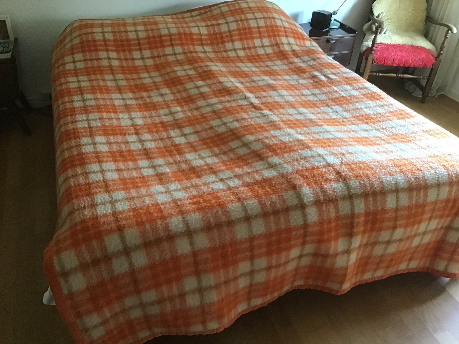 Wollen AaBe deken geruit oranje, gebroken wit 237 x 190.5 cm, Ophalen of Verzenden, Zo goed als nieuw