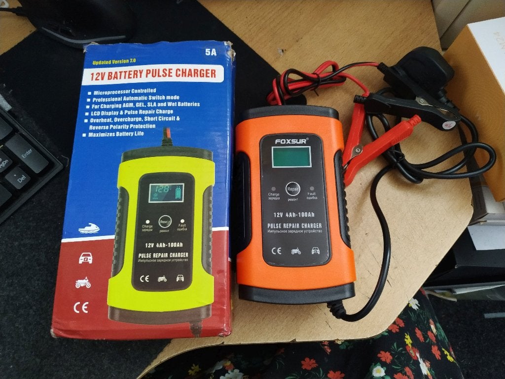Foxsur auto-acculader 12V6A, Auto-onderdelen, Accu's en Toebehoren, Ophalen of Verzenden, Nieuw