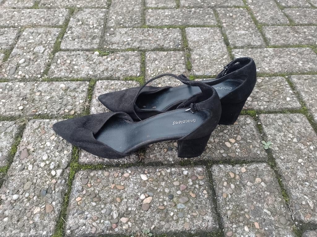 Leuke zwarte puntschoenen (Graceland) - Maat 40, Pumps, Zwart, Ophalen of Verzenden, Graceland