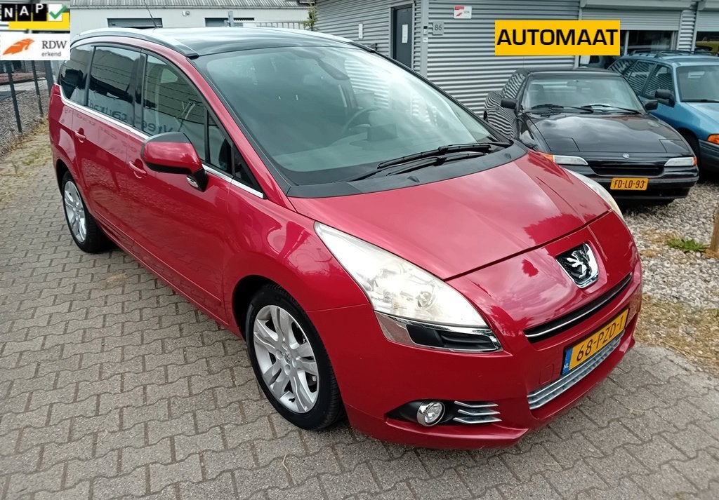 Peugeot 5008 2.0 Hdif 120KW AUTOMAAT PANO BJ2011 APK 04-2027, Euro 5, Zwart, 4 cilinders, 163 pk