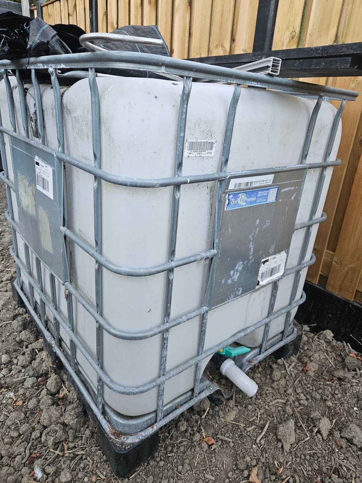 IBC vat - Regenwater opvang, Ophalen, Gebruikt