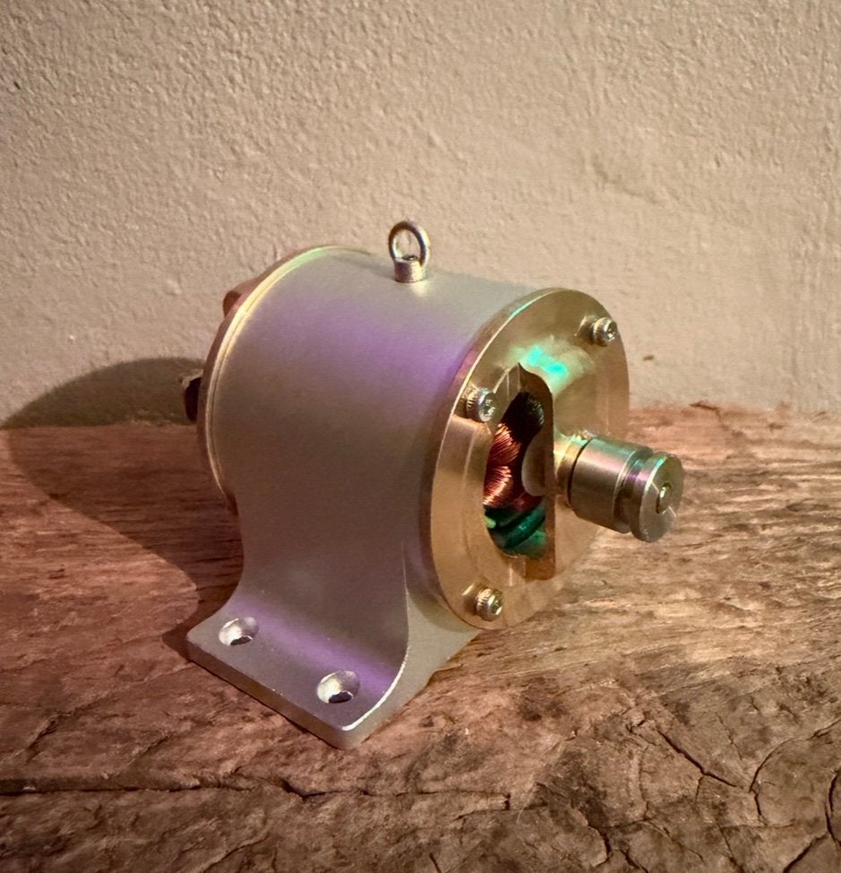 Stoommachine dynamo nieuw, Hobby en Vrije tijd, Verzenden, Nieuw, Groter dan 1:32