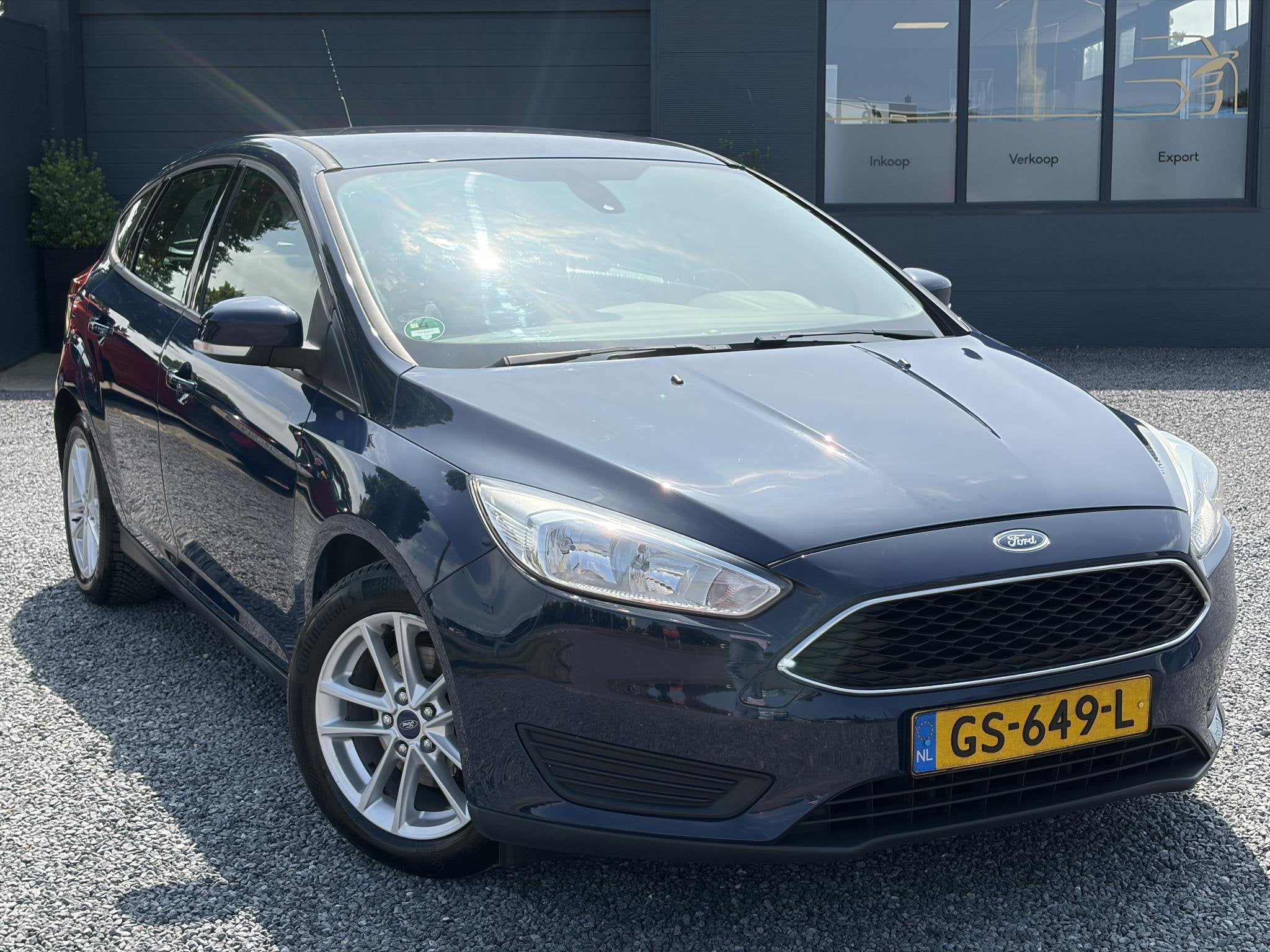 Ford Focus 1.0 Trend Edition Dealer Onderhouden,Trekhaak,Nav, Auto's, Ford, Dealer onderhouden, Gebruikt, Euro 6, Bedrijf