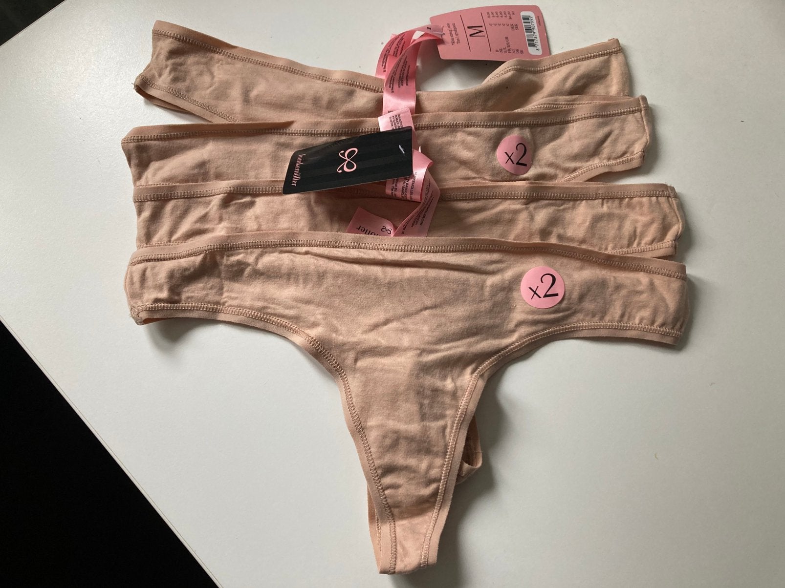 Strings Hunkemoller Nieuw maat M, Ophalen of Verzenden, Overige kleuren, String
