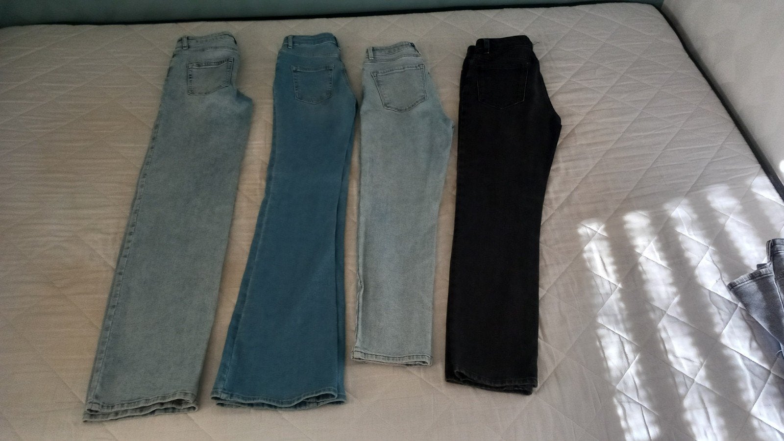 Only spijkerbroek maat xs / 32 en 26 / 34, Overige jeansmaten, Ophalen of Verzenden, Zo goed als nieuw, Overige kleuren
