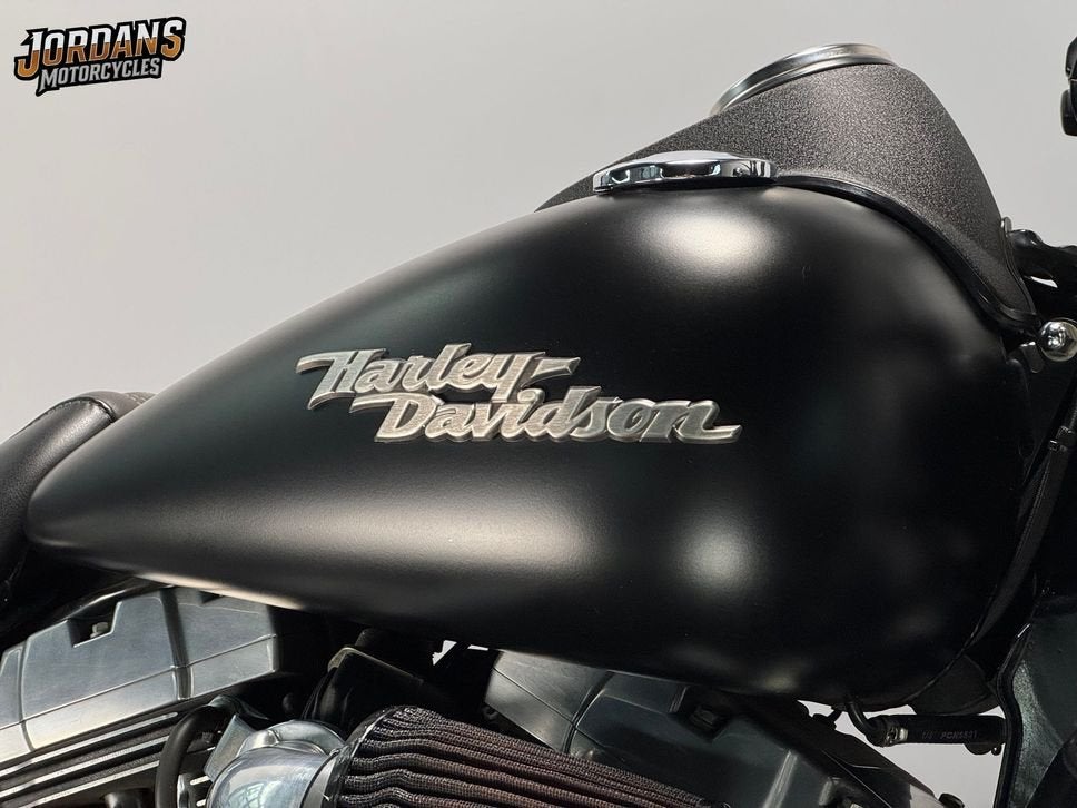 HARLEY-DAVIDSON STREET BOB FXDB | 5HD | 88CI (bj 2006), Motoren, HARLEY-DAVIDSON, Chopper, Bedrijf, Onbekend