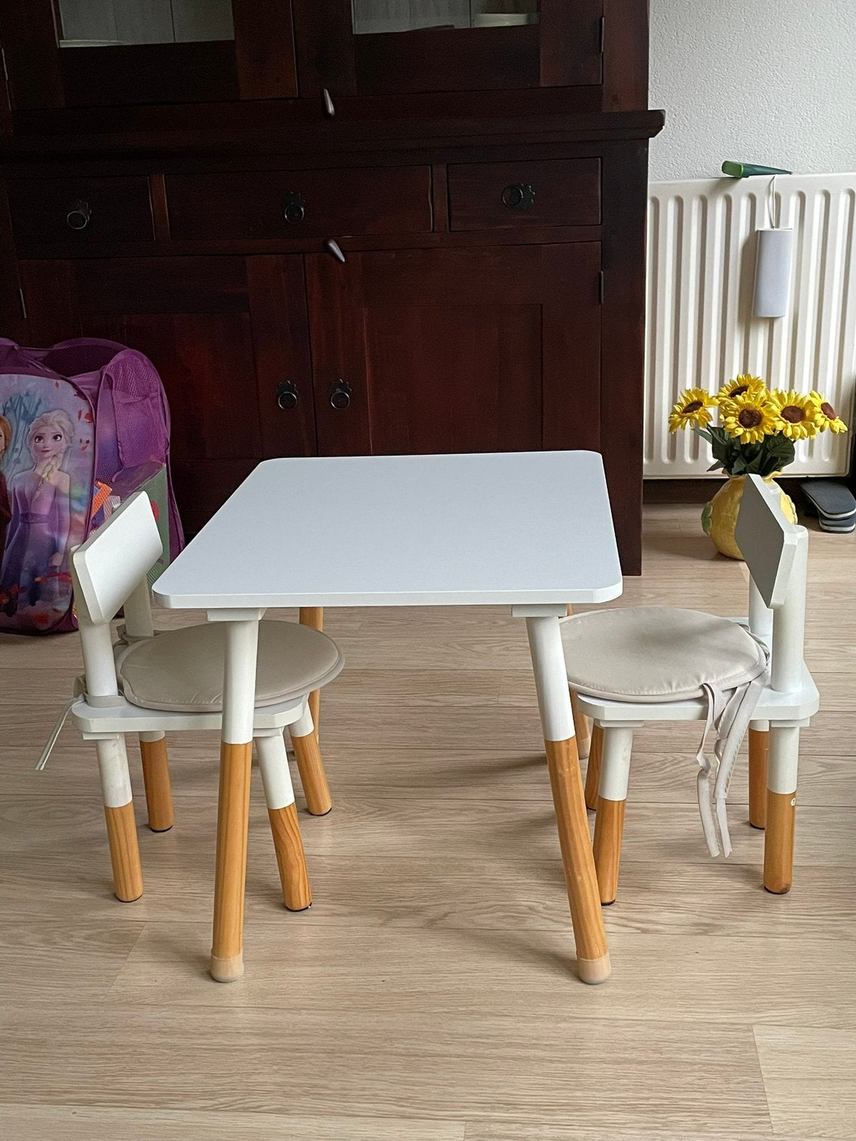 Wit setje tafel en 2 stoeltjes, Ophalen, Zo goed als nieuw