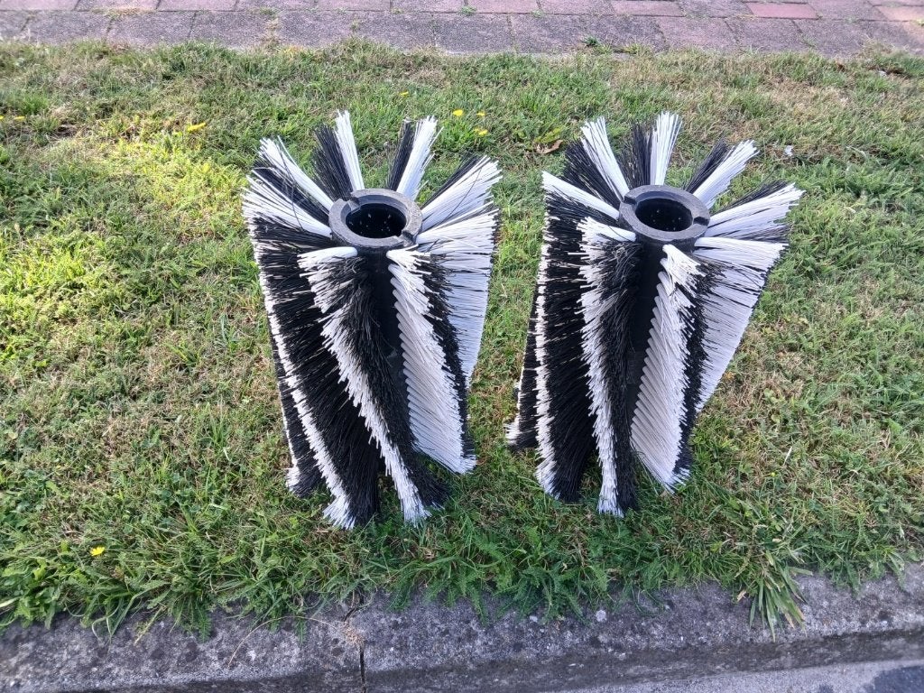 Set nieuwe Tielburger Bezems voor TK520 of TK522, Ophalen of Verzenden, Nieuw, Tielburger limpar