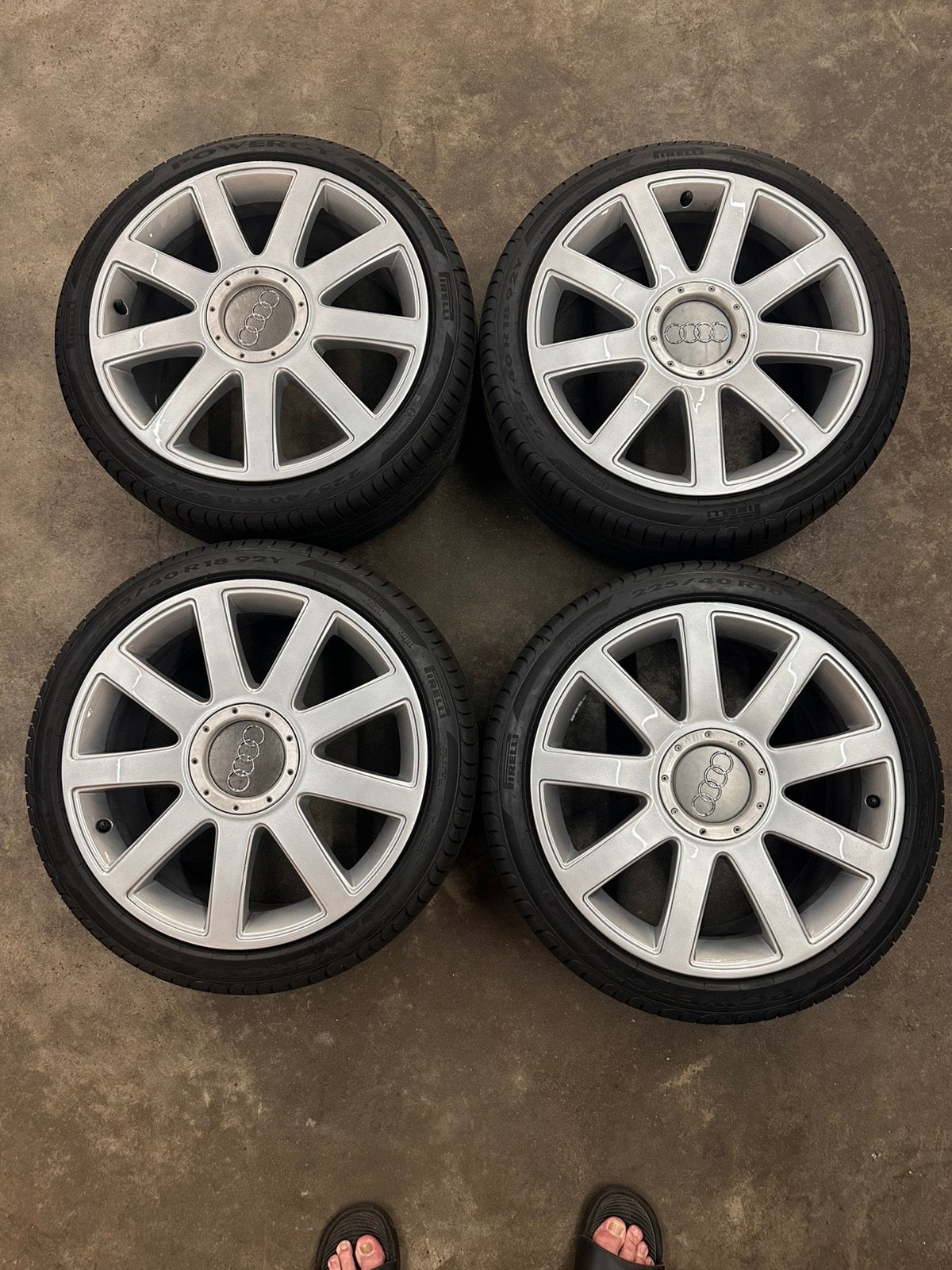Originele Audi Velgen 18 inch met Pirelli banden 5x112 ET43, Auto-onderdelen, Banden en Velgen, Ophalen, 18 inch, Gebruikt, Banden en Velgen