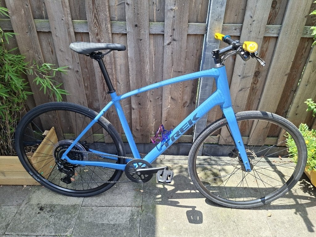 Trek FX 2 model 2026 XL in nieuwstaat (bon aanwezig), Fietsen en Brommers, Fietsen | Heren | Sportfietsen en Toerfietsen, Zo goed als nieuw