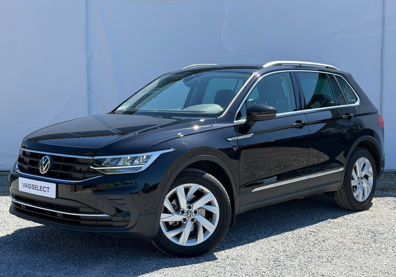 Volkswagen Tiguan 1.5 TSI Elegance // proefrit mogelijk, Auto's, 15 km/l, 4 cilinders, Bedrijf, SUV of Terreinwagen