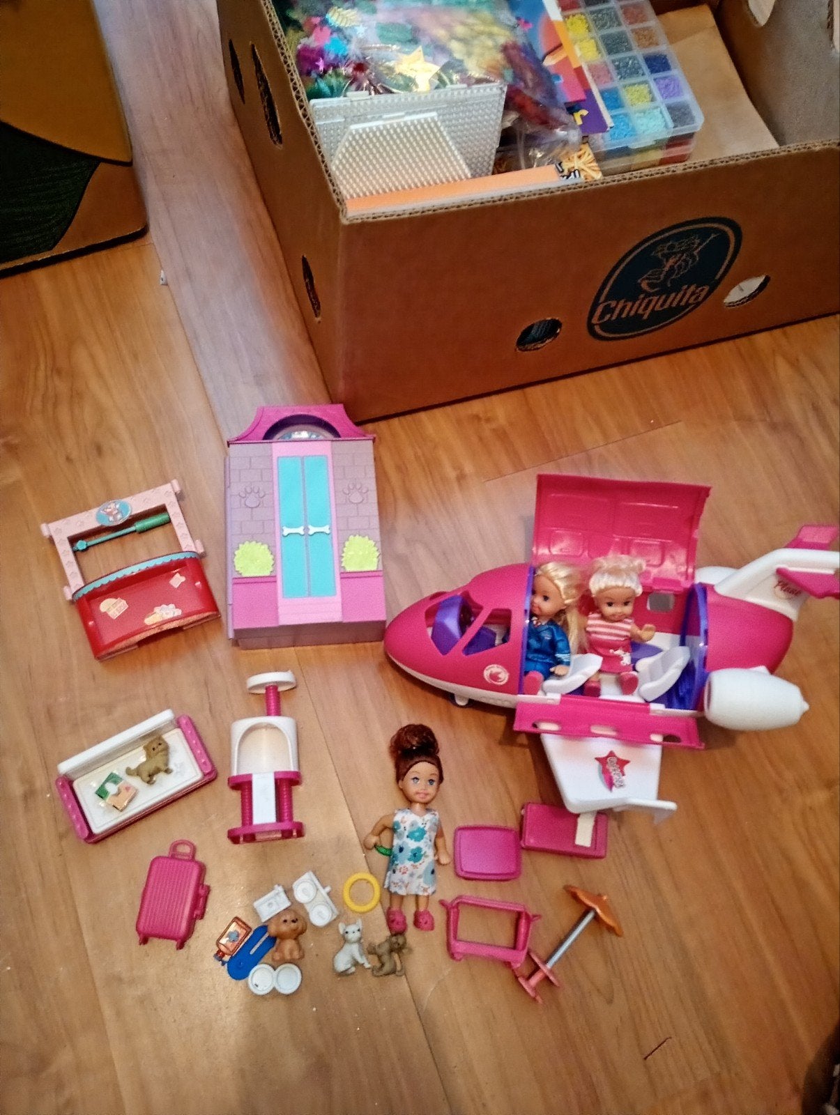 vliegtuig met poppetjes te koop, Ophalen, Zo goed als nieuw, Overige typen
