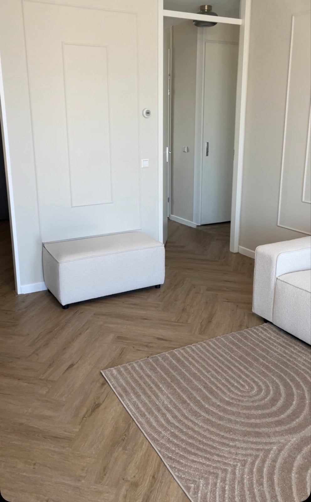 Modern Crème bankstel - Zo goed als nieuw, Ophalen, Minder dan 75 cm, 300 cm of meer, Zo goed als nieuw