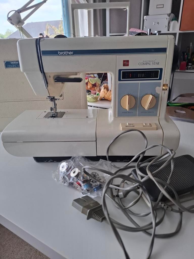 Naaimachine, Ophalen of Verzenden, Gebruikt, Naaimachine, Overige merken