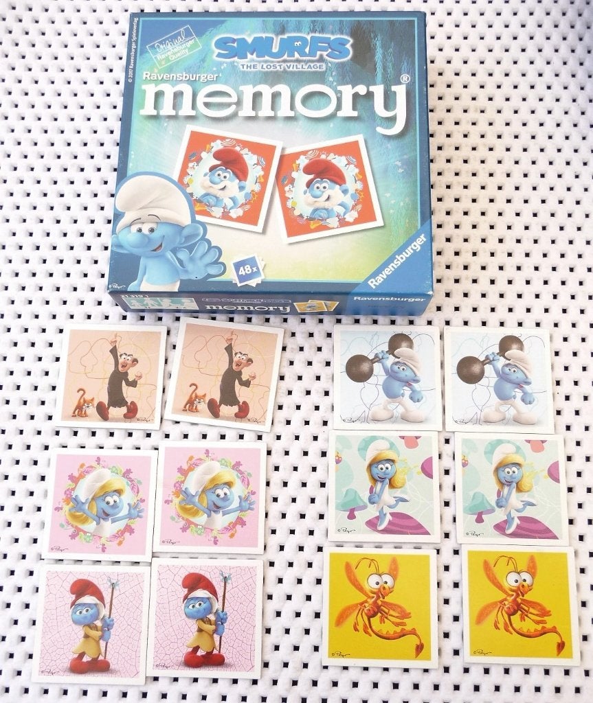 SMURFEN MEMORY SPEL 48 KAARTENRAVENSBURGER EN BP SMURFENDORP, Verzenden, Zo goed als nieuw, Verschillende Smurfen, Gebruiksvoorwerp