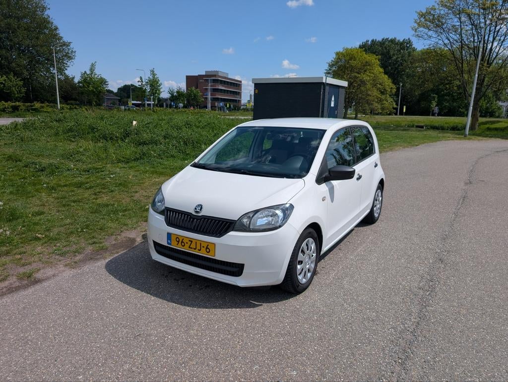 Skoda Citigo 1.0 T 44KW 2012 Wit, Auto's, Skoda, Particulier, Citigo, Airbags, Airconditioning, Bluetooth, Isofix, Radio, Benzine